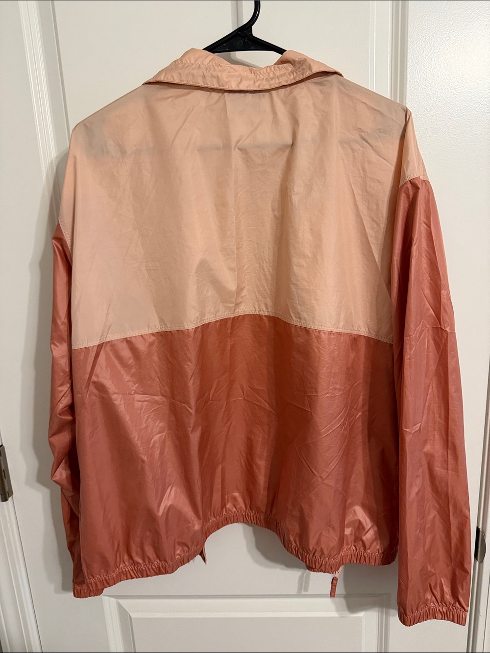 Women’s Two-Tone Peach Bomber Windbreaker Jacket - Picture 5 of 5